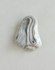 Velvet Silk Ribbon：Pale Silver