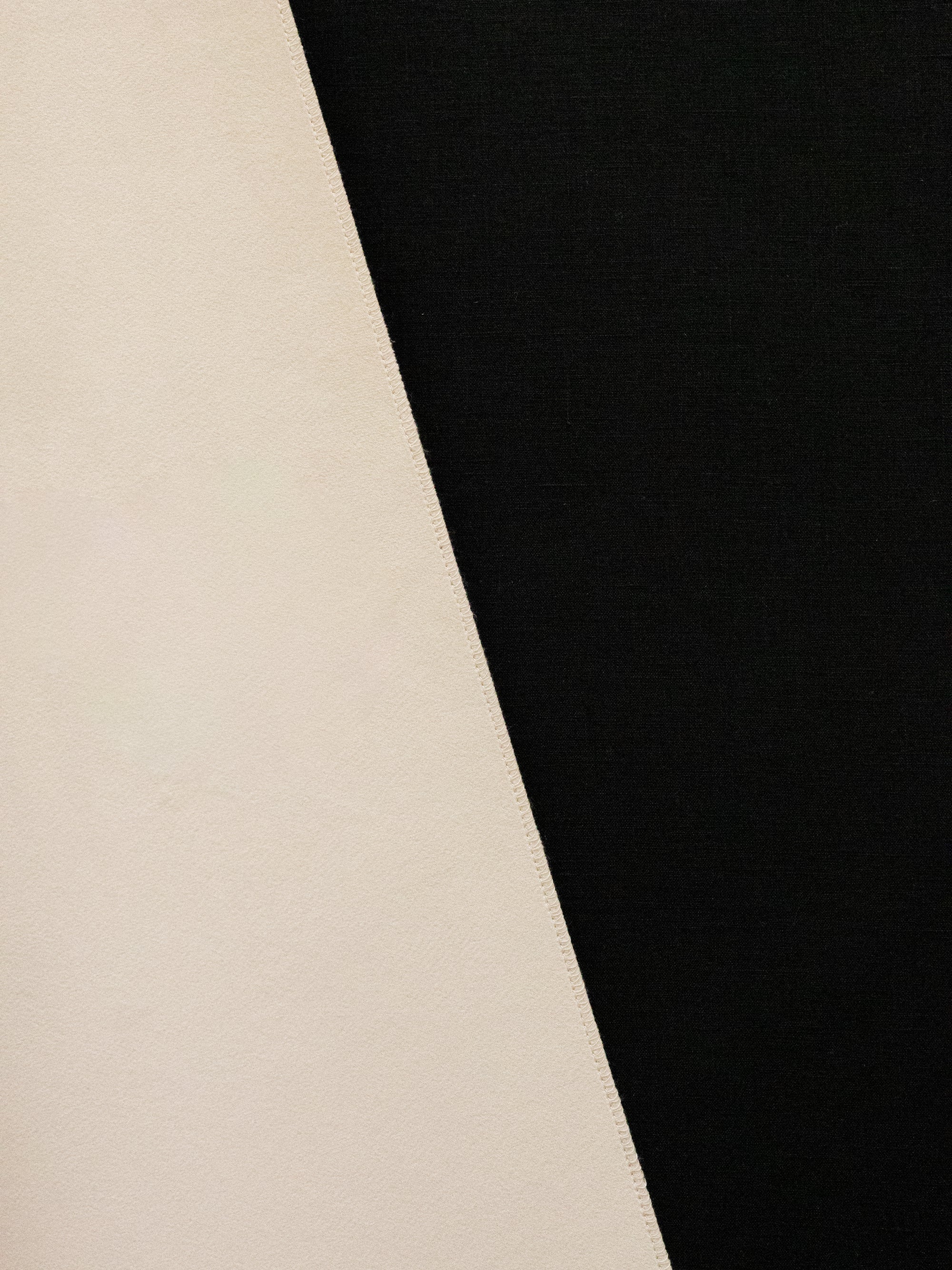 Double Sided Rollable Styling Surface  / Linen (Black) x Velvet (Ecru)