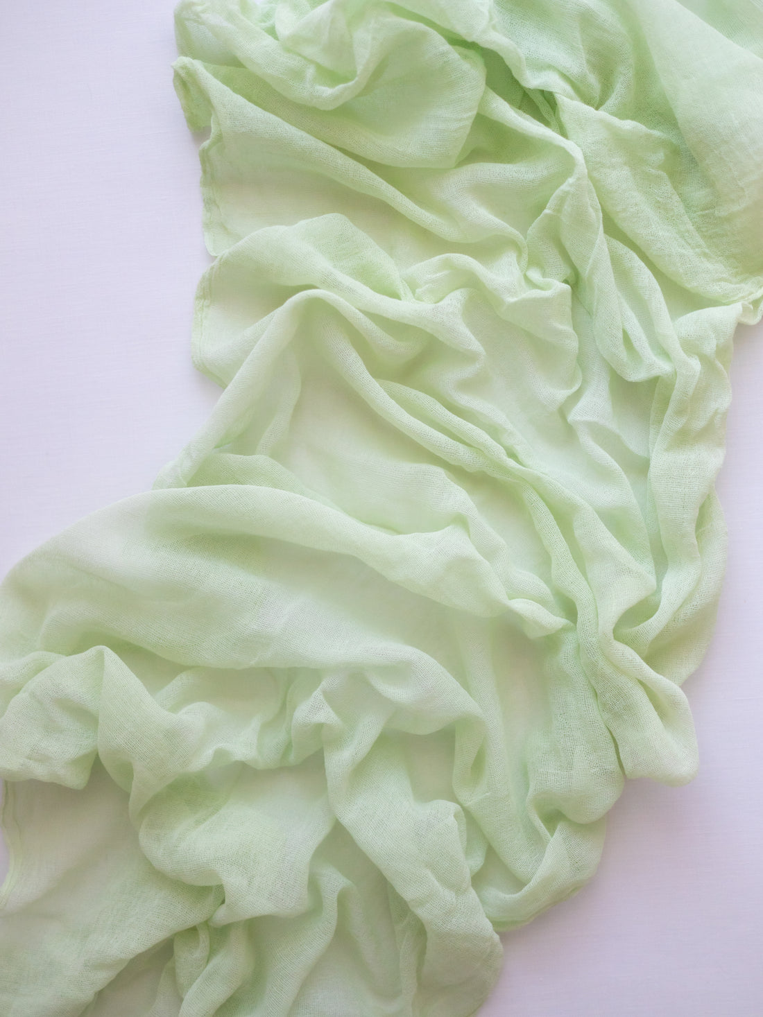 Gauze Table Runner：Apple Green