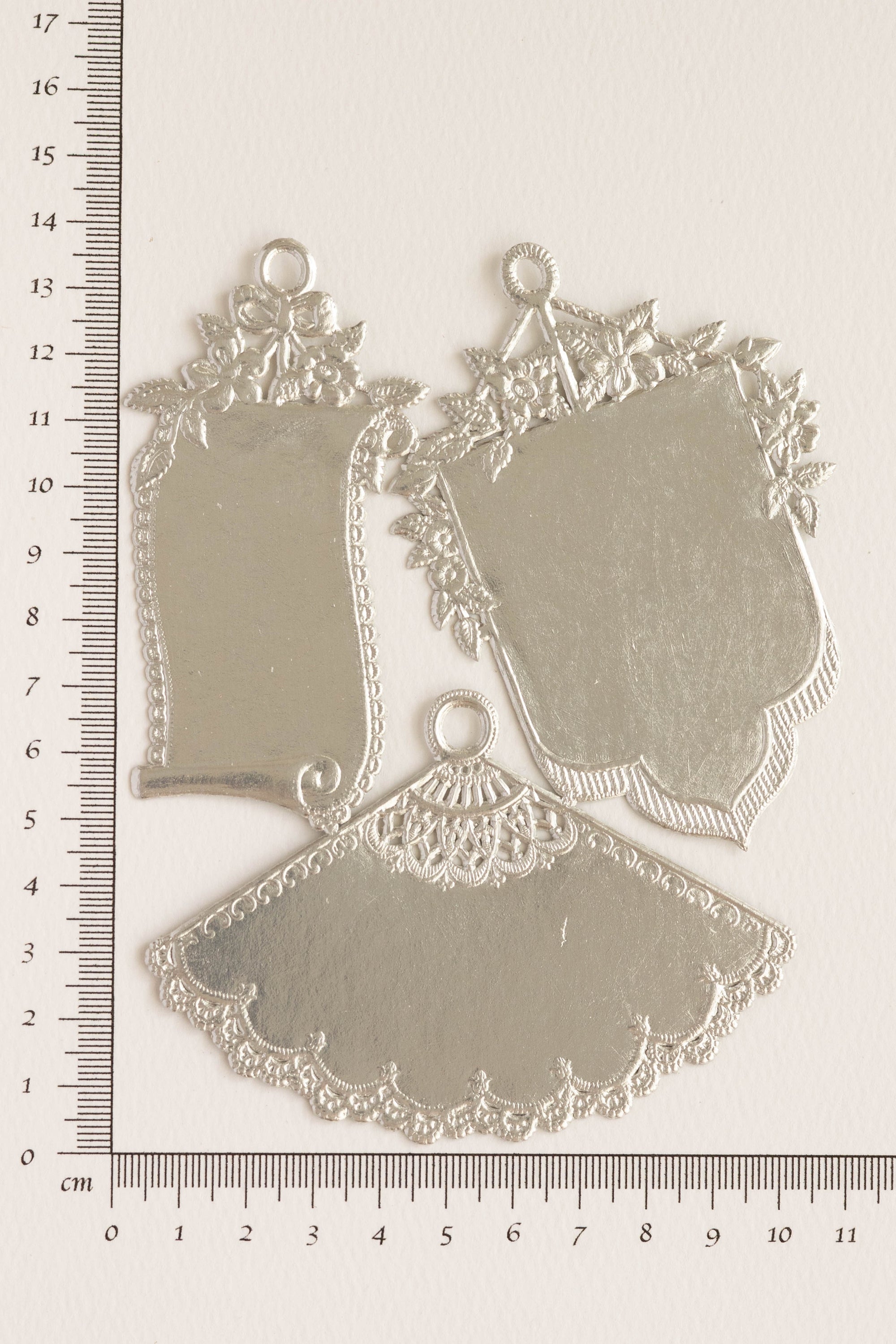 Elegant Embossed Gift Tags