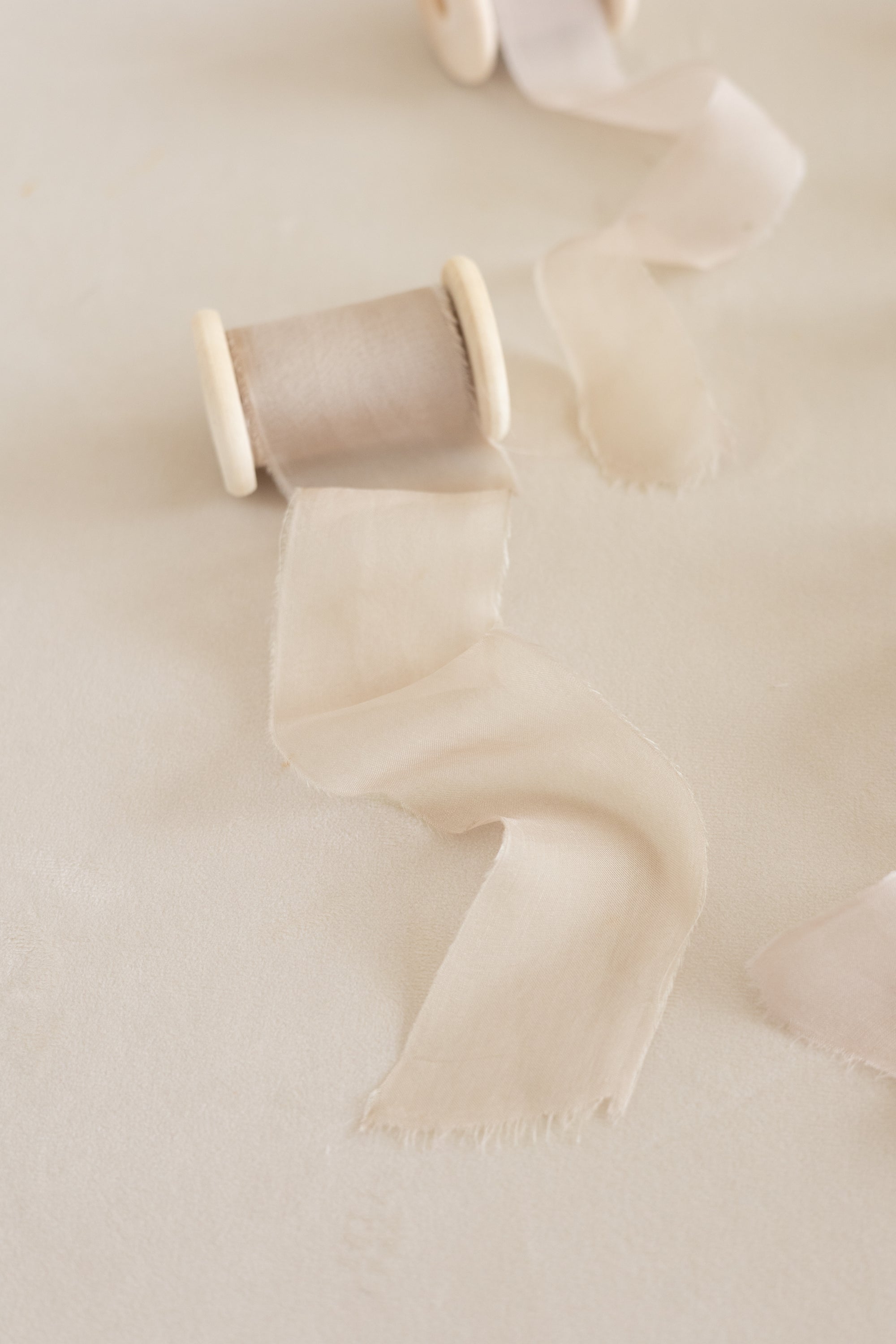 Gauze Silk Ribbon：Dune Pearl