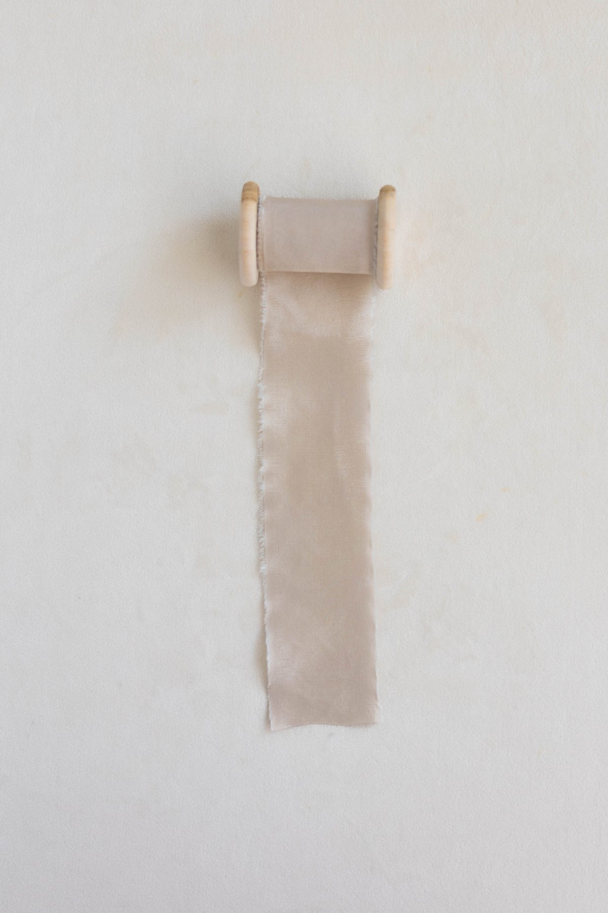 Sandpaper Ribbon SandBeige:Original Silk Ribbon シルクリボン – Lademya Silks