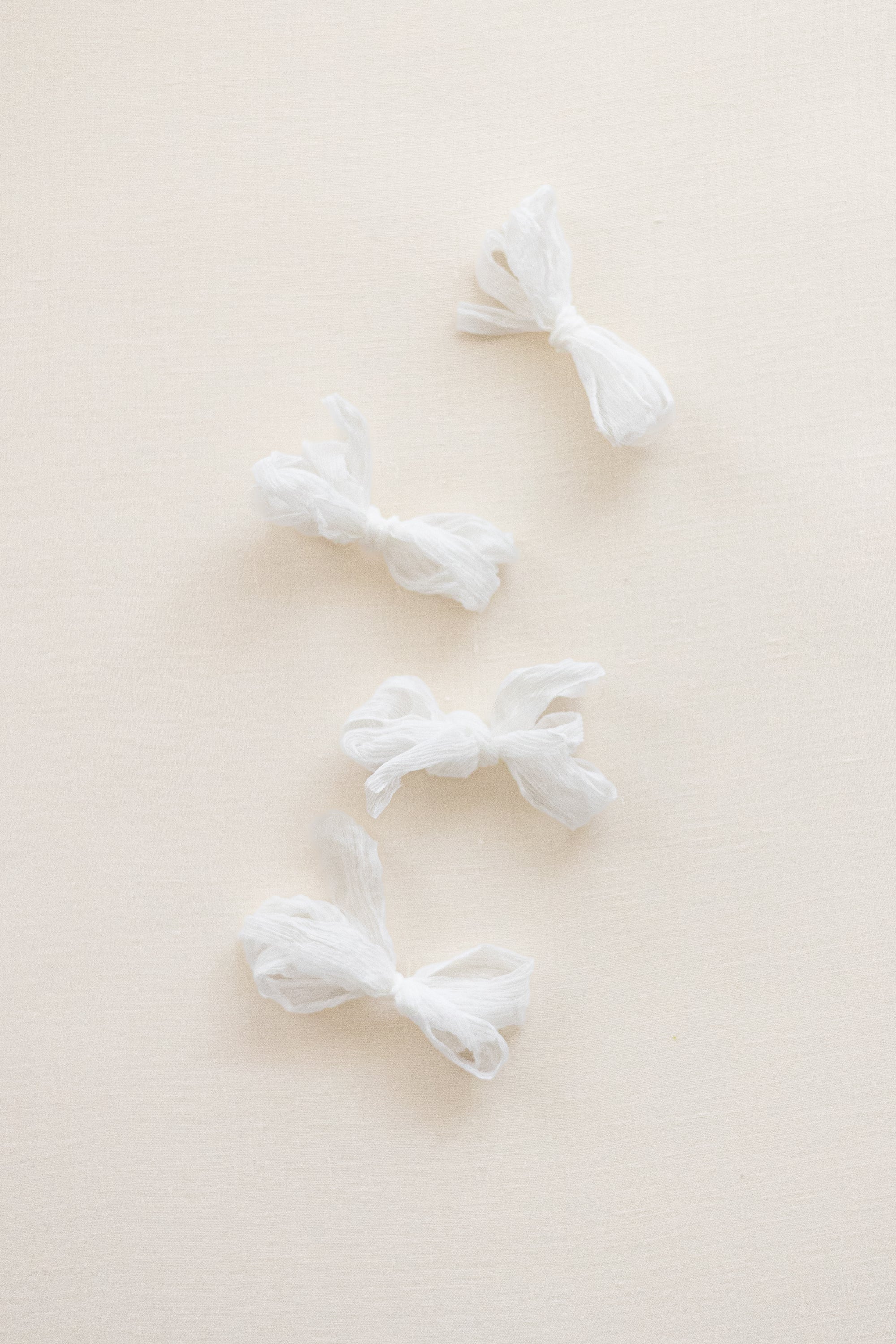 Crinkle Silk Ribbon：Pure White